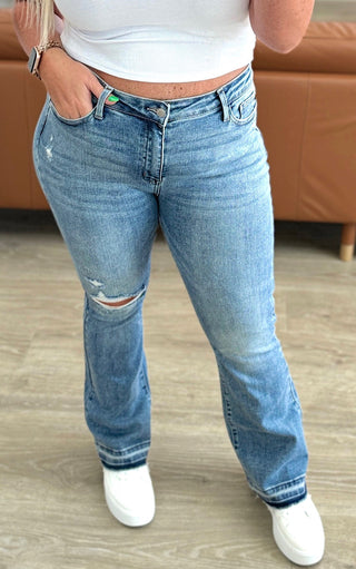 Vintage Beauty Judy Blue Mid Rise Raw Hem Bootcut Jeans, Sizes 0-24W