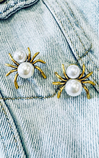 Spooky Spider Gold Pearl Earrings