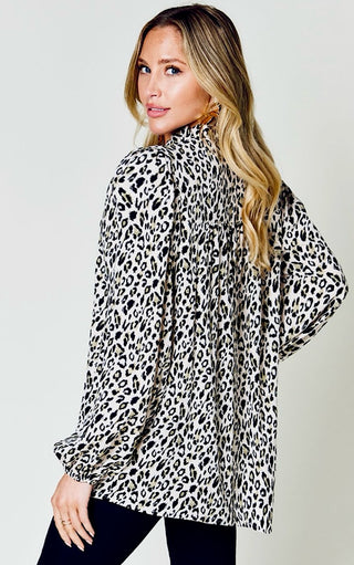 Chic Moment Leopard Top, TWO COLORS! SM-3X