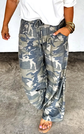 Camo Crush Camouflage Drawstring Pants