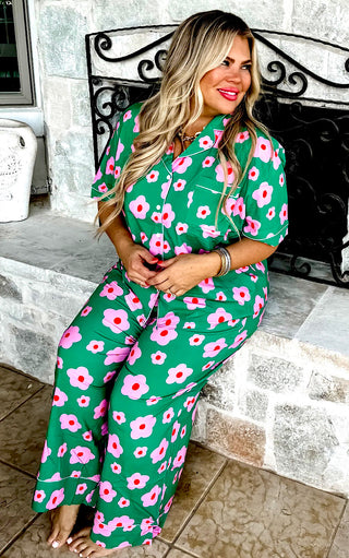 Sweet Dreams Green Floral Pajamas Lounge Set, 1X-3X