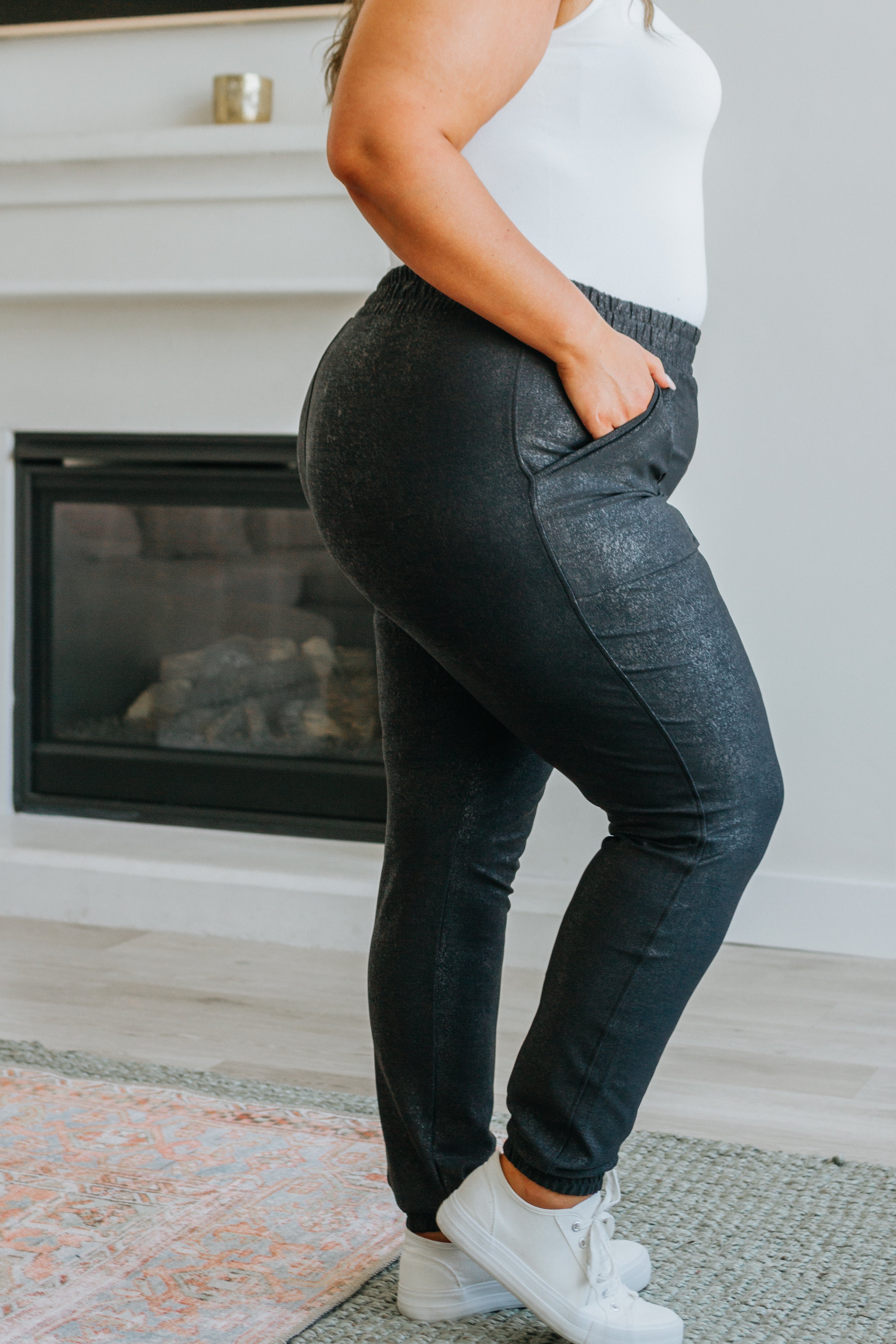 Center Stage Faux Leather Pebble Joggers, SM-3X